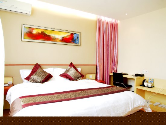 附楼商务大床房