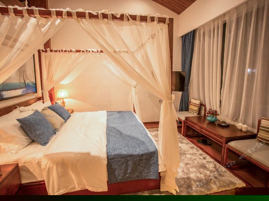 典雅商务山景套房