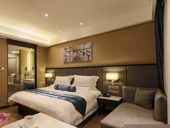 和颐高级大床房