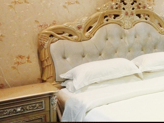 豪华欧式大床房