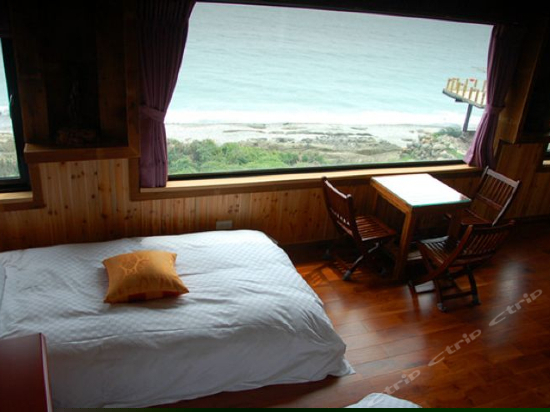 超然海景风三人房