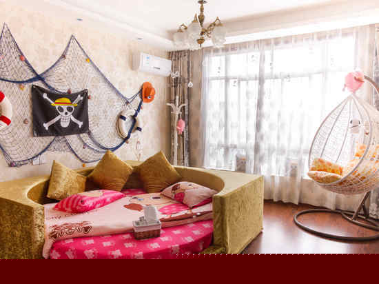 海贼王主题圆床房