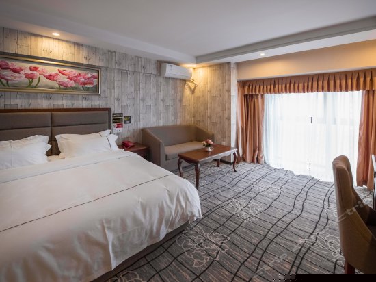 豪华景观大床房