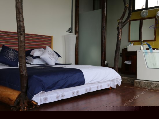 全日出海景大床房