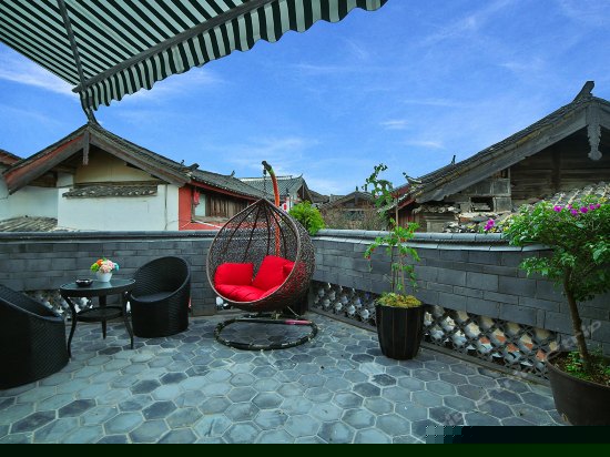 花前月下观景大床