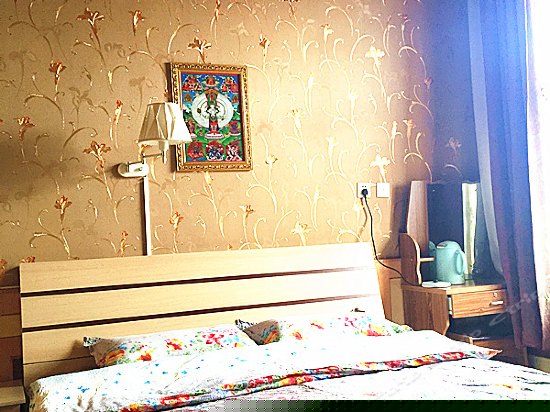 阳光大床房（公卫）