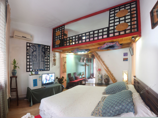 5人小阁楼（家庭式）