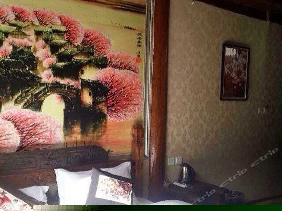 精品大床房（三寸日光）