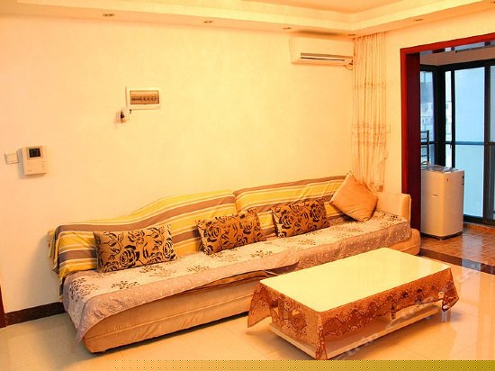 高层园景两室一厅