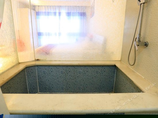 豪华海景蜜月房