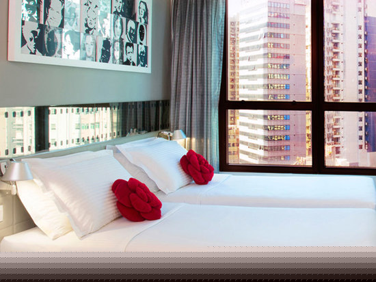 好莱坞家庭四人客房