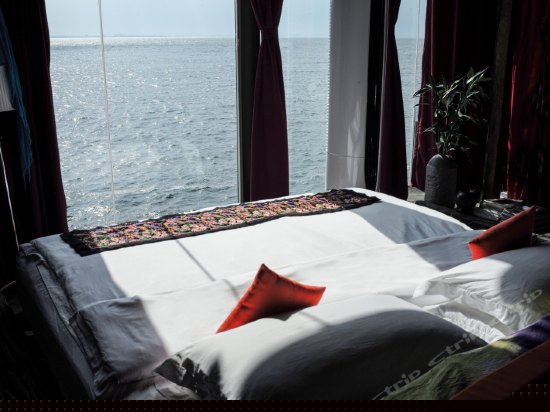 海景小套房临江仙