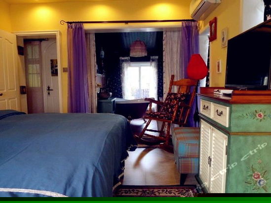 齐湄情调风景大床房