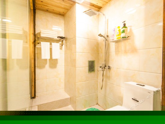 一楼标间雪月风花