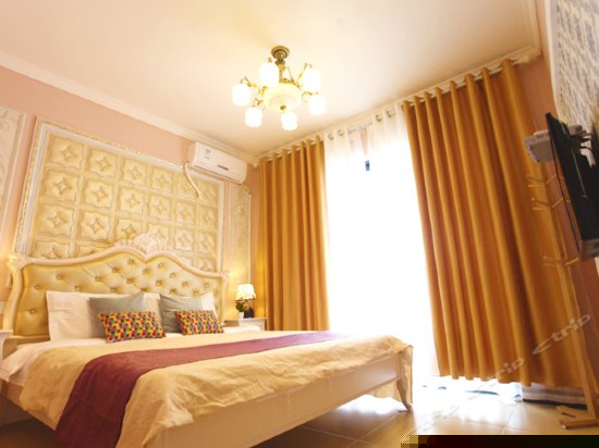 水碧山青海景露台大床房