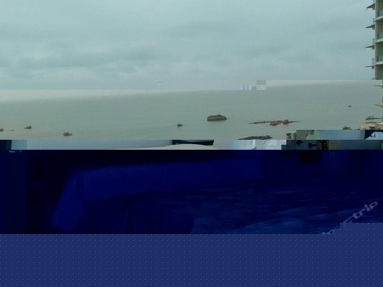 海景豪华双大床房