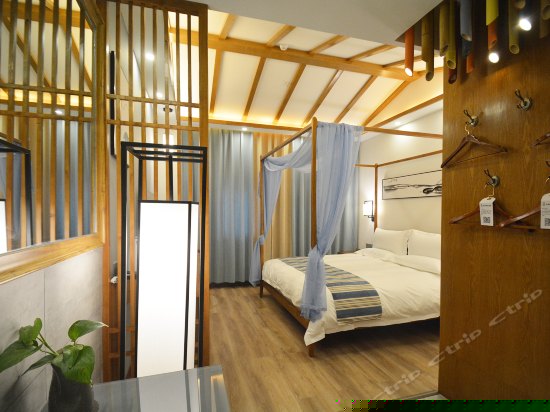 山居大床房(无窗)