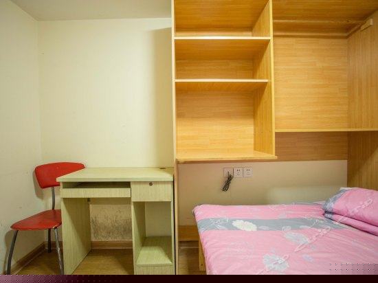 普通大床房（无窗）