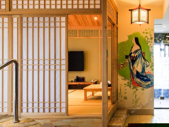 VIP主题室内温泉客房