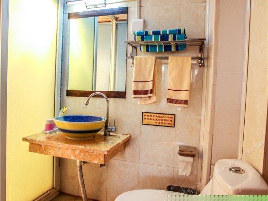 温馨标准双人房（一楼）