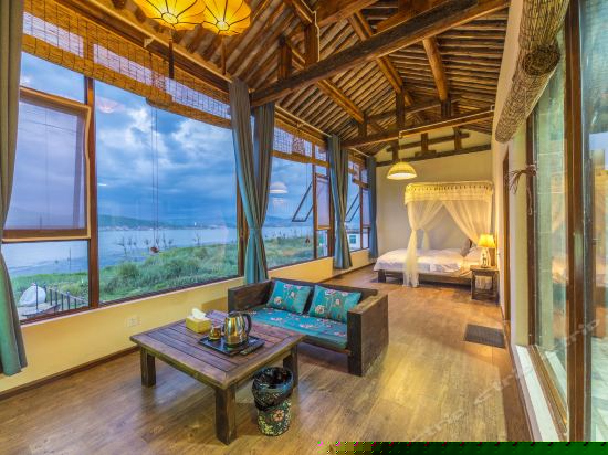 田园风光海景套房