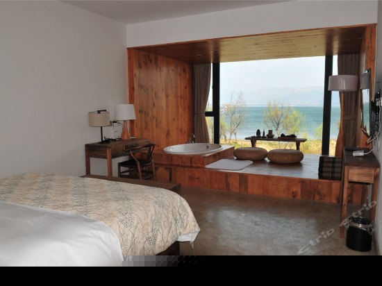 蜜月海景大床房