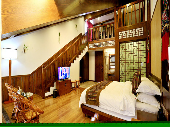 湘西阁楼（复式楼）