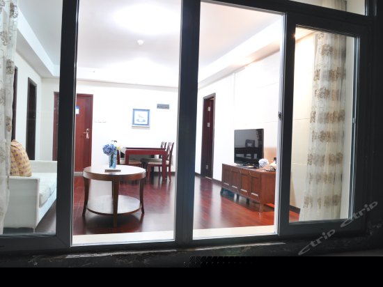 豪华海景套房套一