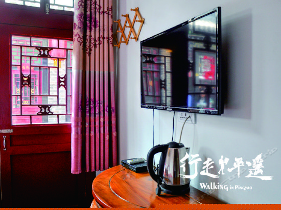 民俗土炕三人房