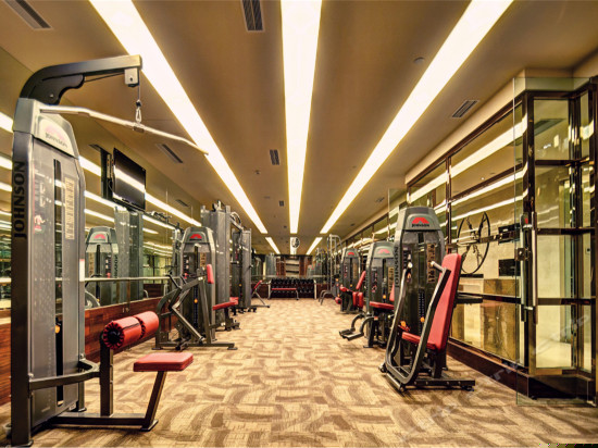 健身娱乐设施