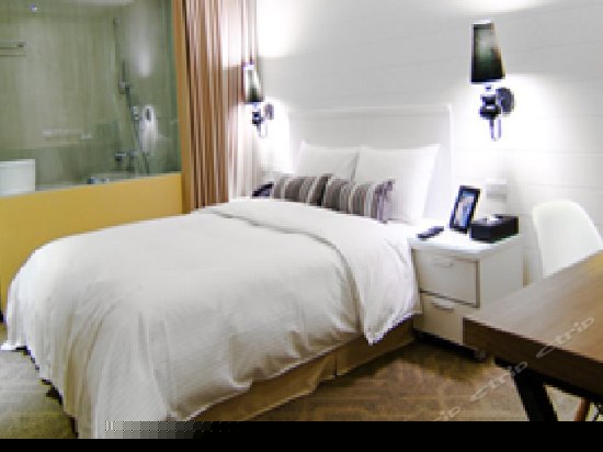 探索居淋浴双人房