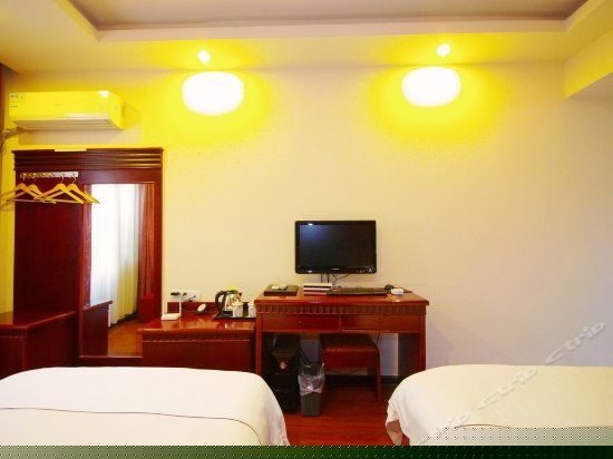 豪华商务标间B(中宾)