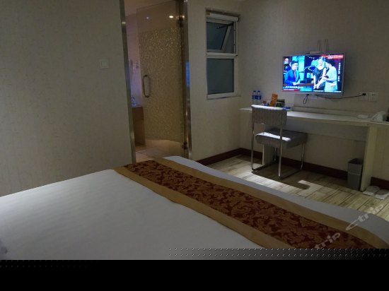 经济大床房（无窗）