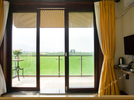 寒露精致田园情侣间