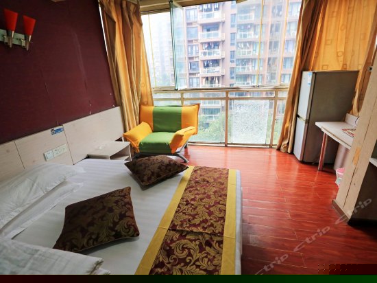 情侣大床房（内宾）