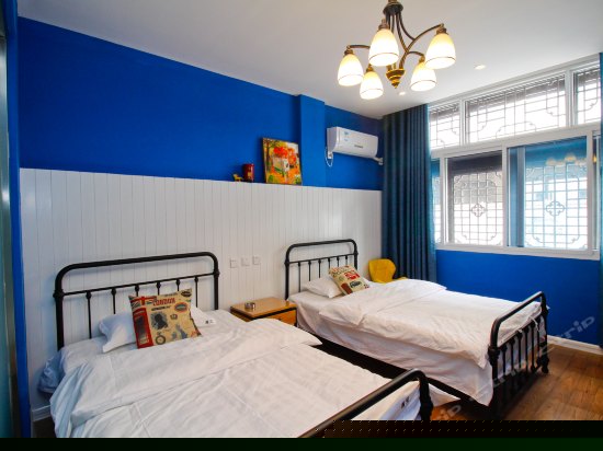 你好时光英伦双床房