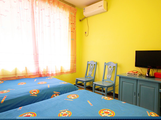 卡通乐园三人房