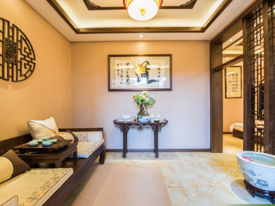 茶艺主题家庭大套房