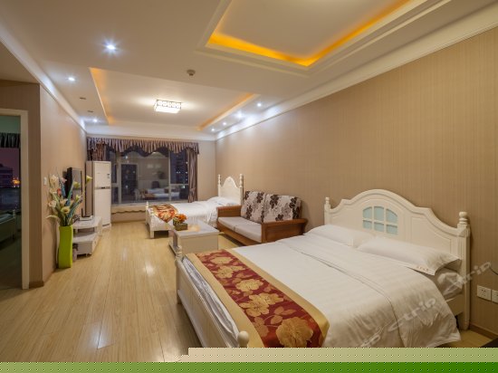 江景家庭三床房