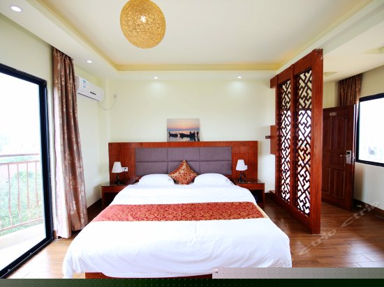 豪华海景大床房