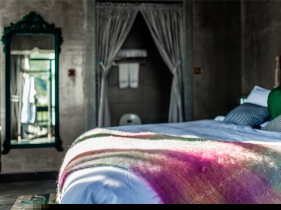 180°海景大床房