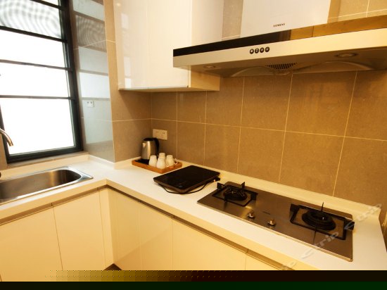 豪华开放式大床房