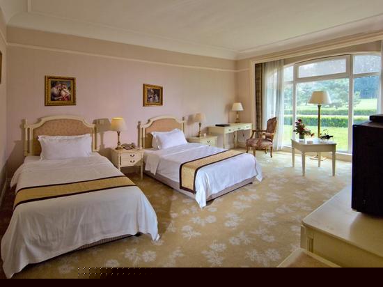 温泉酒店高级客房