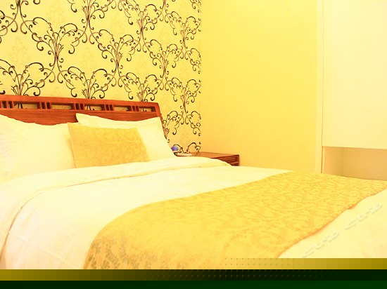 豪华园景2房1厅套房