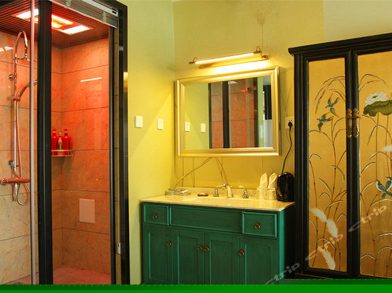 豪华海景大床房