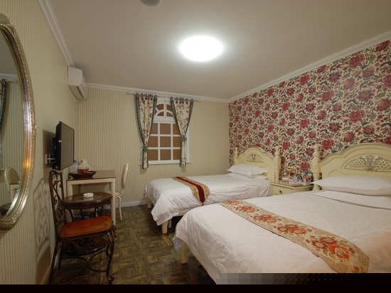 欧式电脑双床房