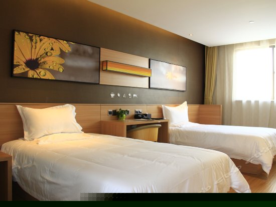 iu Bigger（B格双床间）