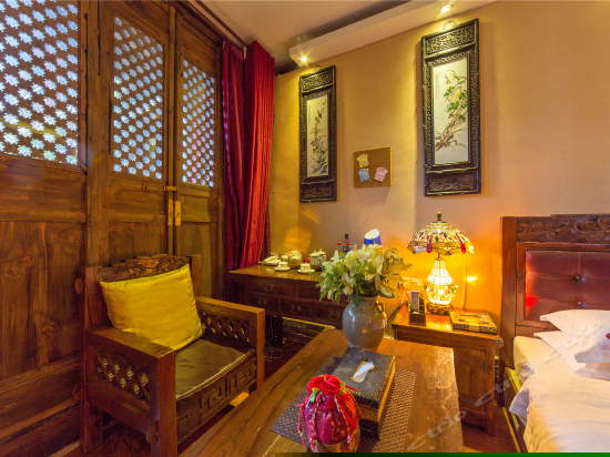 一号院朴素大床房