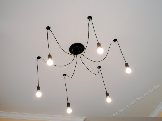 西窗零号超大榻榻米风景间