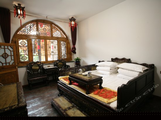 古典红木罗汉床房